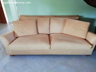 Πωλείται τριθέσιος καναπές